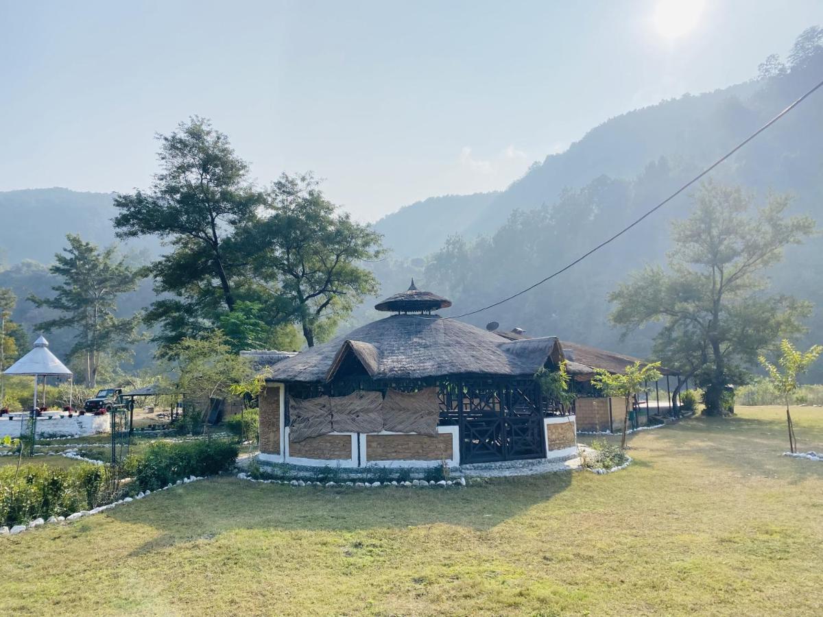 Aura Wildlife Camp And Resorts Marchula Exterior photo