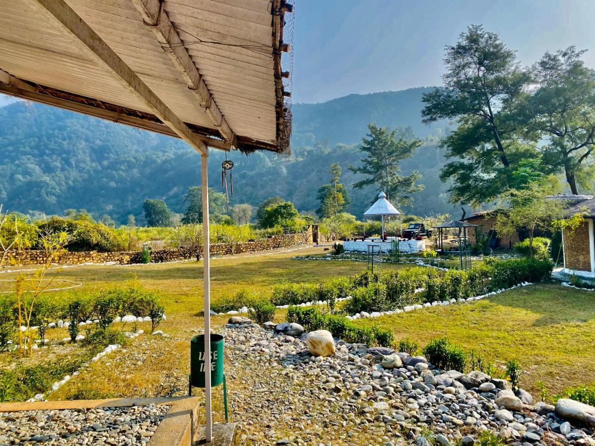 Aura Wildlife Camp And Resorts Marchula Exterior photo